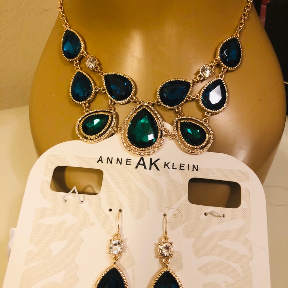 NWT Anne Klein jewelry set - Picture 6 of 8